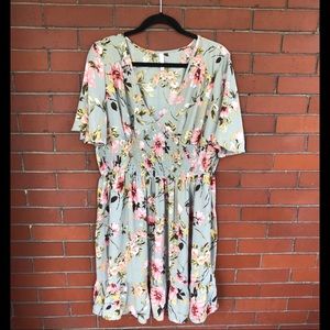 Women’s Green Floral Spring Dress!